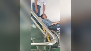 BR-SC003 Sedia a rotelle elettrica motorizzata per salire le scale per disabili